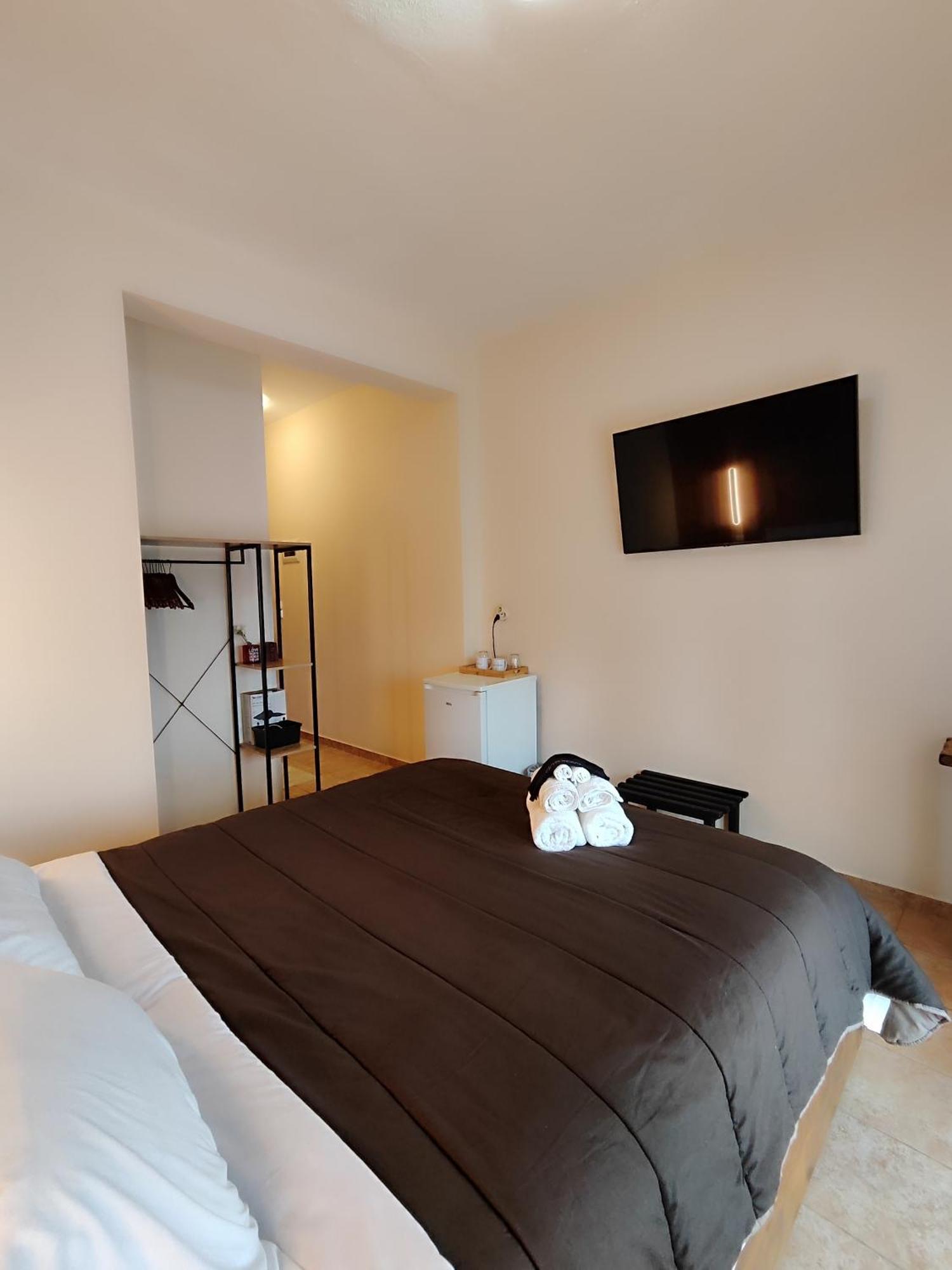 Poseidon Rooms بلاك كالا المظهر الخارجي الصورة